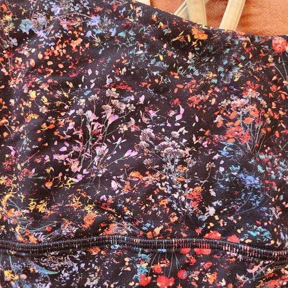 Floral Print Women's Sports Bra - Picture 3 of 4